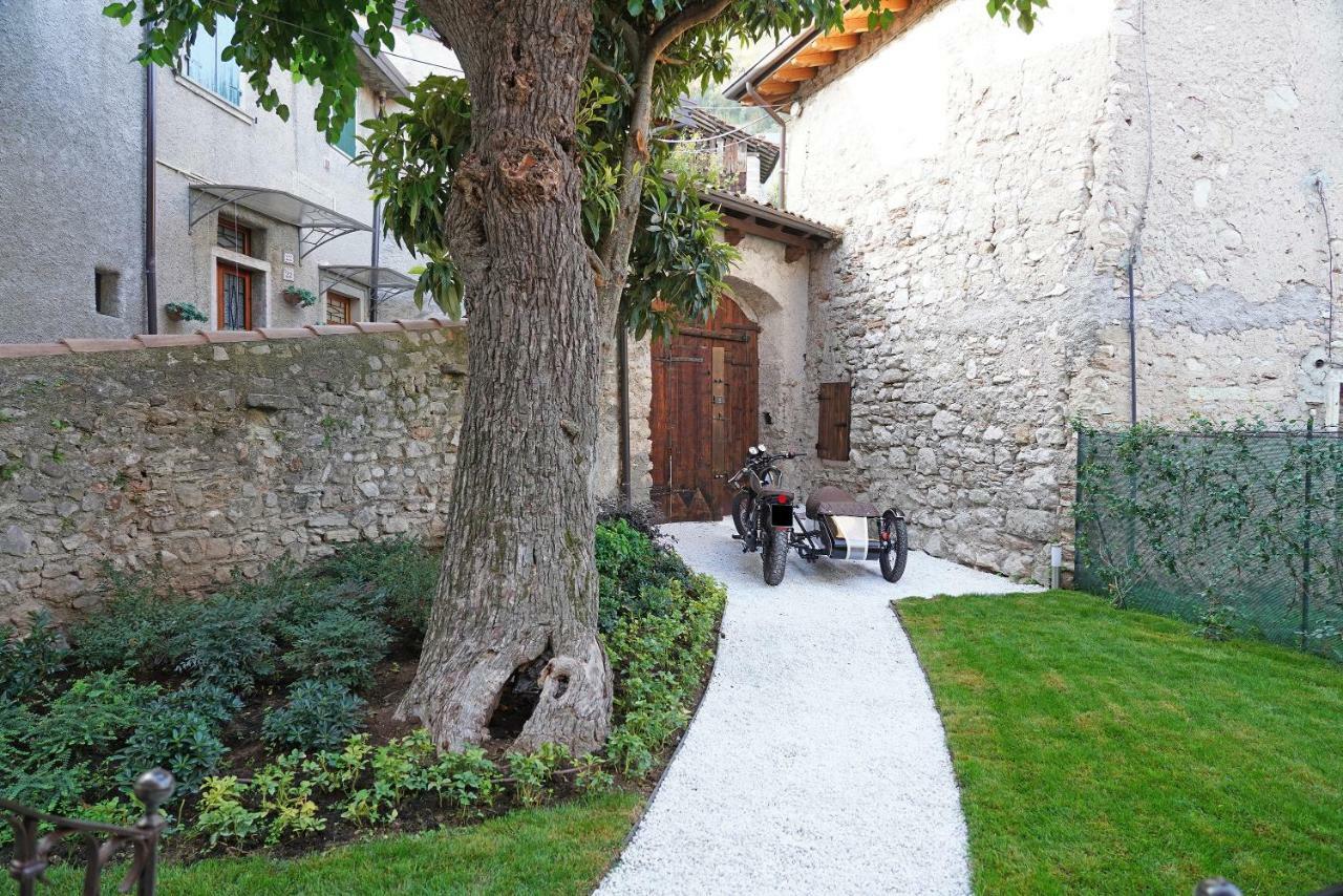 B&B Il Sogno Nel Borgo Gargnano Exterior photo