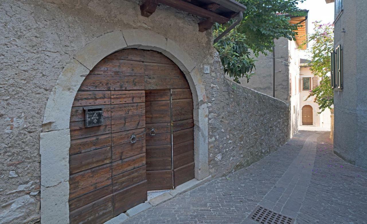 B&B Il Sogno Nel Borgo Gargnano Exterior photo